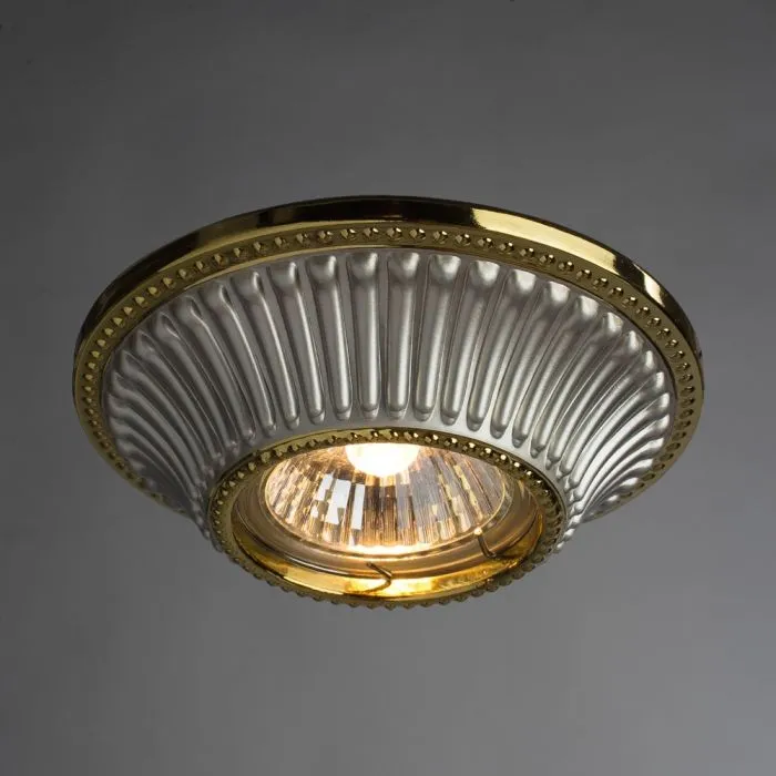 Точечный встраиваемый светильник Arte Lamp ARENA A5298PL-1WG | Дом Декора
